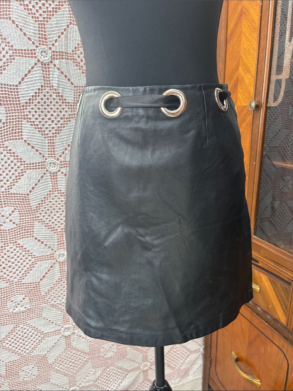 Cache Y2K Black Leather Mini Skirt – Size 2